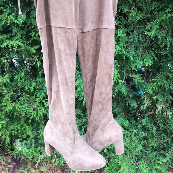 Taupe faux suede over the knee boots size 8.5 (US) - Picture 2 of 5